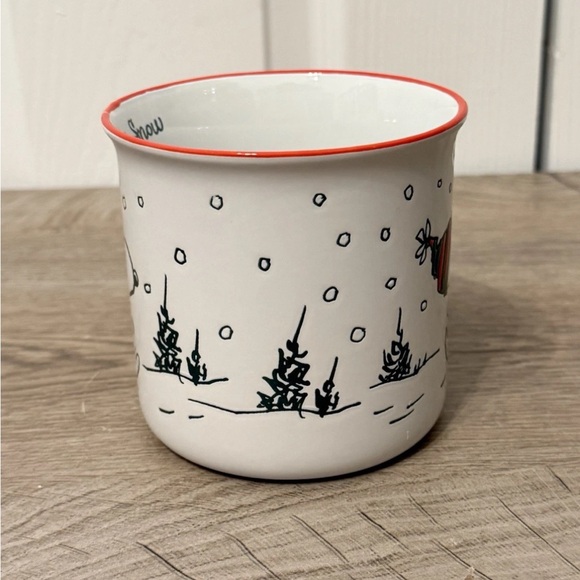 Peanuts Snoopy Winter/Christmas "Let it Snow" 21 oz Mug NWT 2025 - Picture 2 of 3